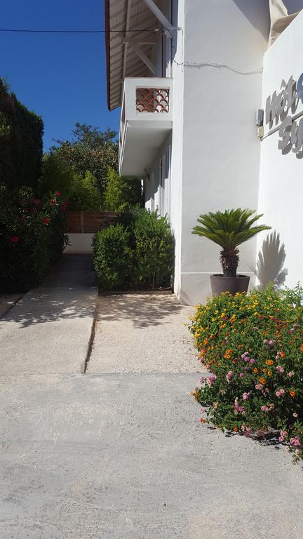 Le Synaya Otel Sanary-sur-Mer Dış mekan fotoğraf